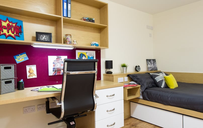 Platinum Studio, Quebec House, 1 Cromwell Road, Kingston upon Thames, Kingston - Image 1